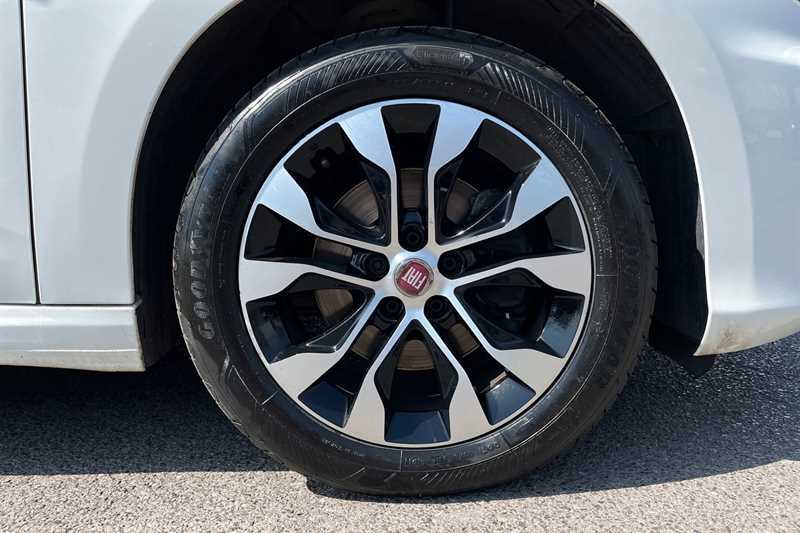 Fiat Tipo Easy Red #12