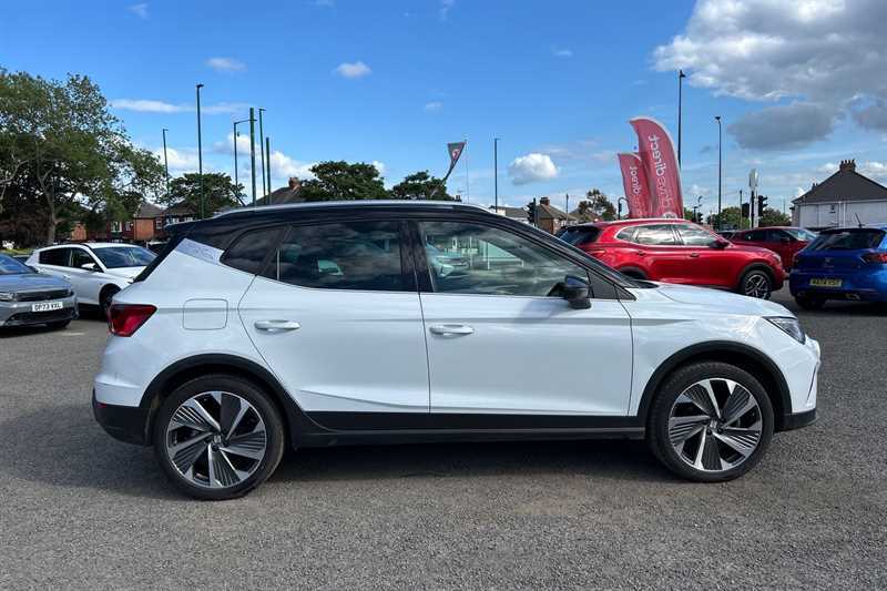 Seat Arona 1.0 Tsi Fr Sport Suv Dsg Euro 6 Ss BV23YMT White #3