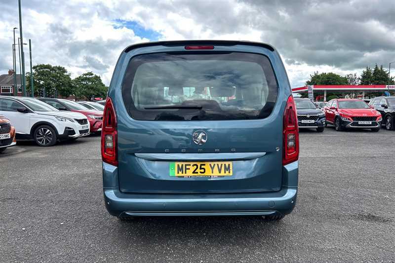 Vauxhall Combo-e Life 52Kwh Design XL Mpv 7.4Kw Charg Blue #4