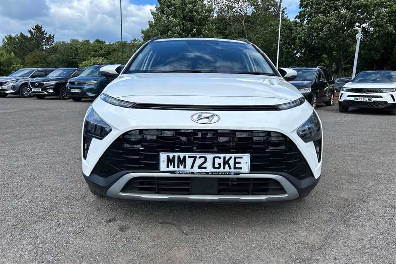 Hyundai Bayon 1.0 T-gdi Mhev Premium Suv Hybrid Dct E White #2