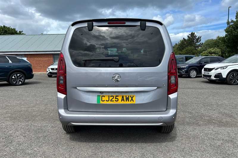 Vauxhall Combo-e Life 52Kwh Ultimate Mpv 7.4Kw Charge CJ25AWX Grey #4