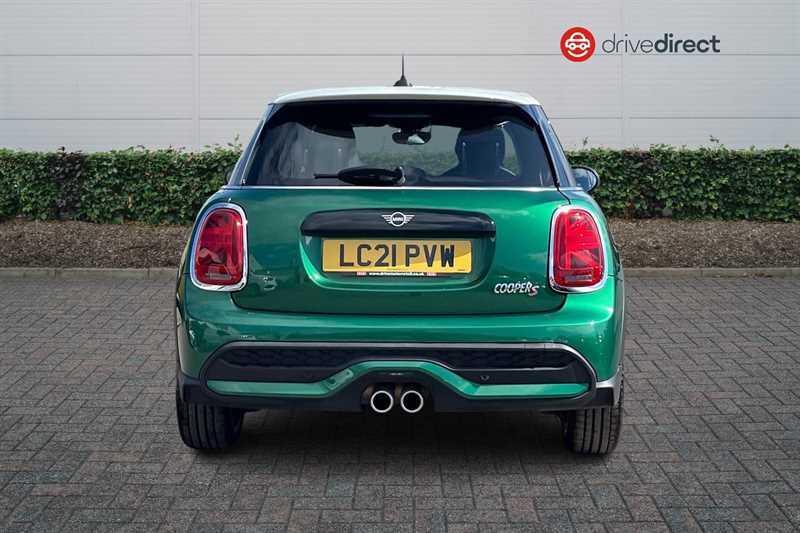 Mini Hatch 2.0 Cooper S Exclusive Hatchback Steptr Green #3