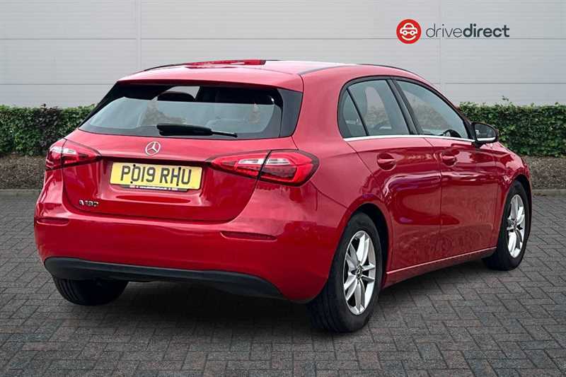 Mercedes-Benz A Class 1.3 A180 Se Hatchback 7G-dct Euro 6 S Red #3