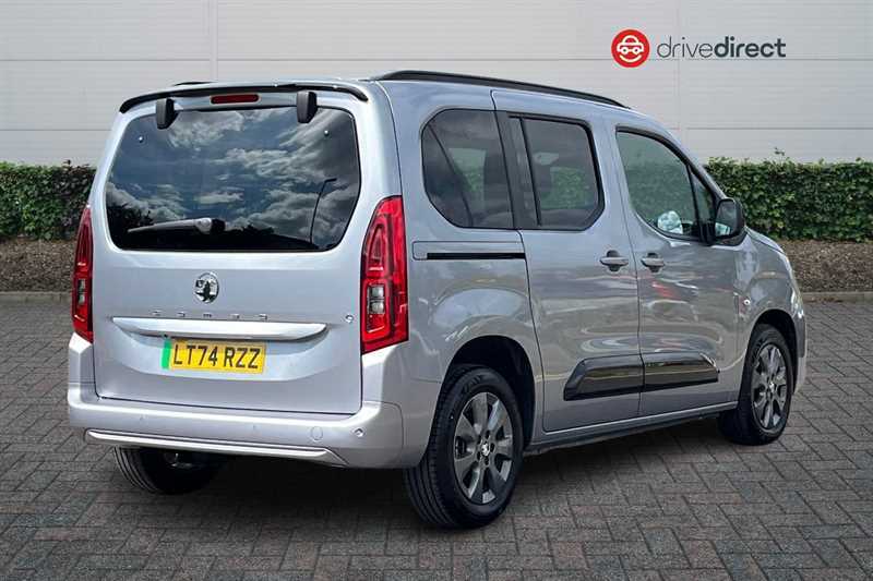Vauxhall Combo-e Life 52Kwh Ultimate Mpv 7.4Kw Charge Grey #3