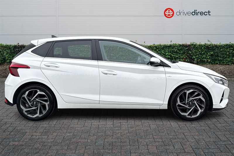 Hyundai I20 1.0 T-gdi Mhev Premium Hatchback Hybrid YX71SSZ White #2
