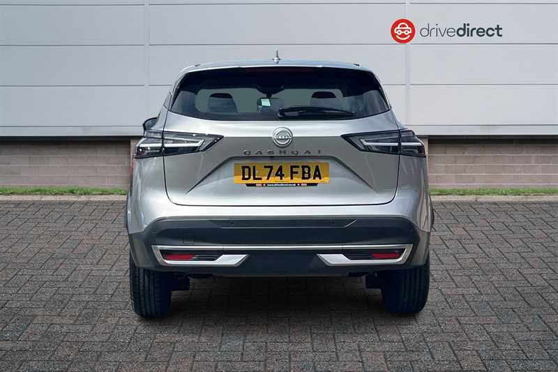 Nissan Qashqai 1.3 Dig-t Mhev Acenta Premium Suv Hybri DL74FBA Silver #4