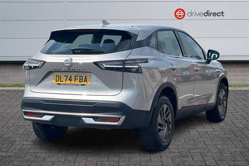 Nissan Qashqai 1.3 Dig-t Mhev Acenta Premium Suv Hybri DL74FBA Silver #3