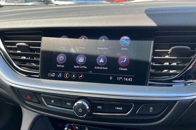 Vauxhall Insignia 1.5 Turbo D Ultimate Nav Hatchback  #19