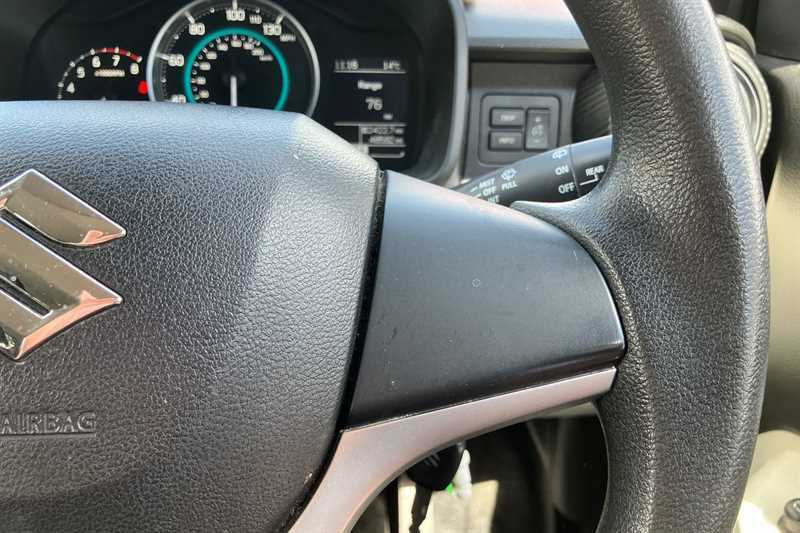 Suzuki Ignis Ignis Sz-t Dualjet White #21