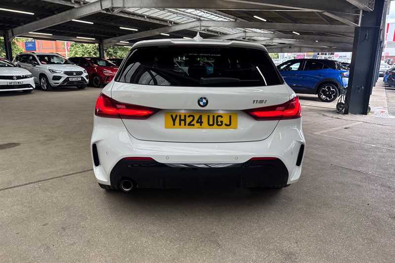 BMW 1 Series 1.5 118I M Sport Lcp Hatchback YH24UGJ White #4