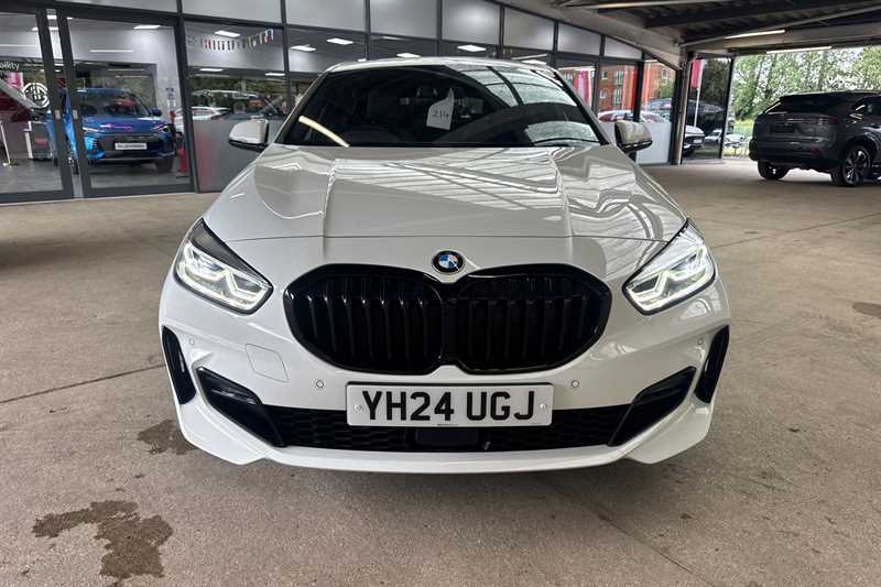 BMW 1 Series 1.5 118I M Sport Lcp Hatchback YH24UGJ White #2