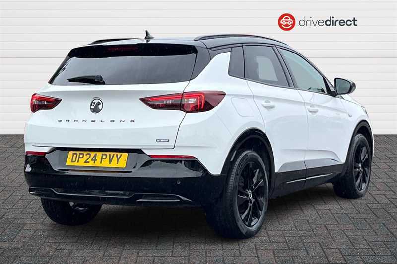 Vauxhall Grandland 1.6 14.2Kwh Gs Suv Plug-in Hybrid White #3
