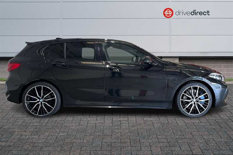 BMW 1 Series 1.5 118I M Sport Lcp Hatchback YH24UEM Black #2