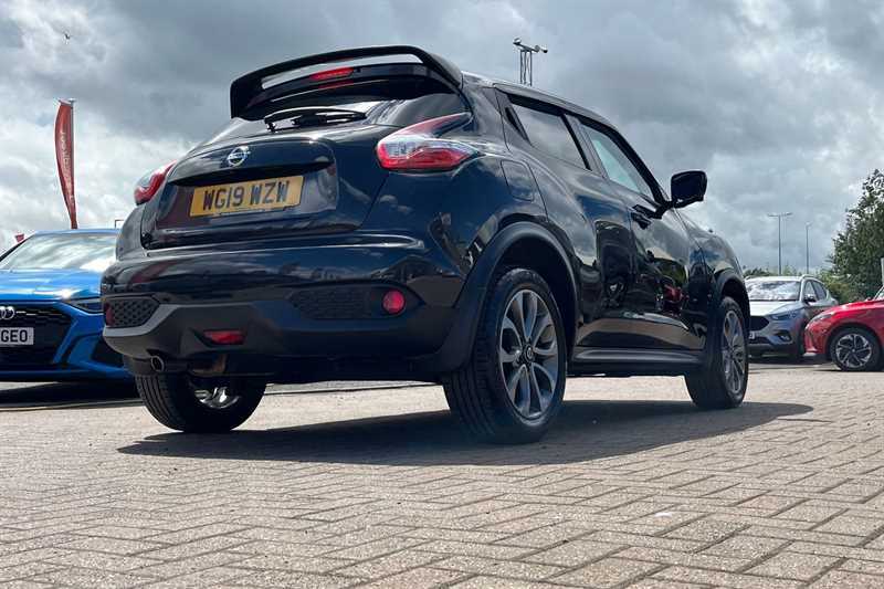 Nissan Juke Acenta Black #40
