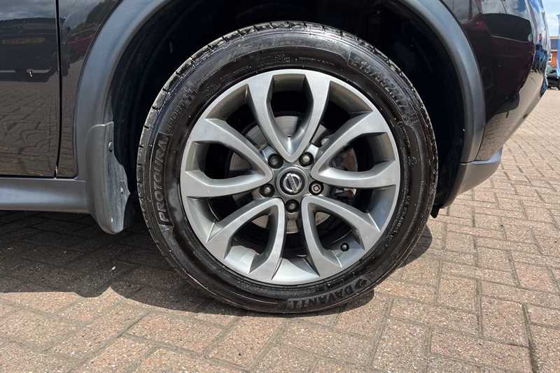 Nissan Juke Acenta Black #9