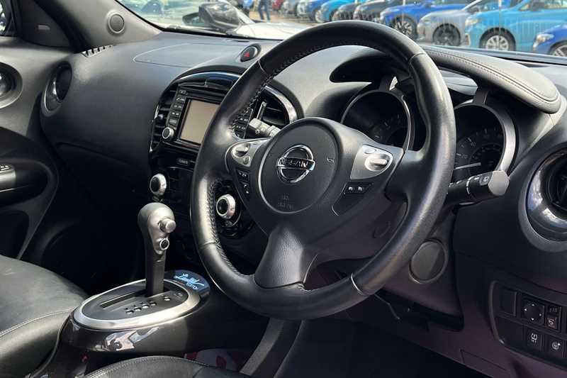 Nissan Juke Acenta Black #13