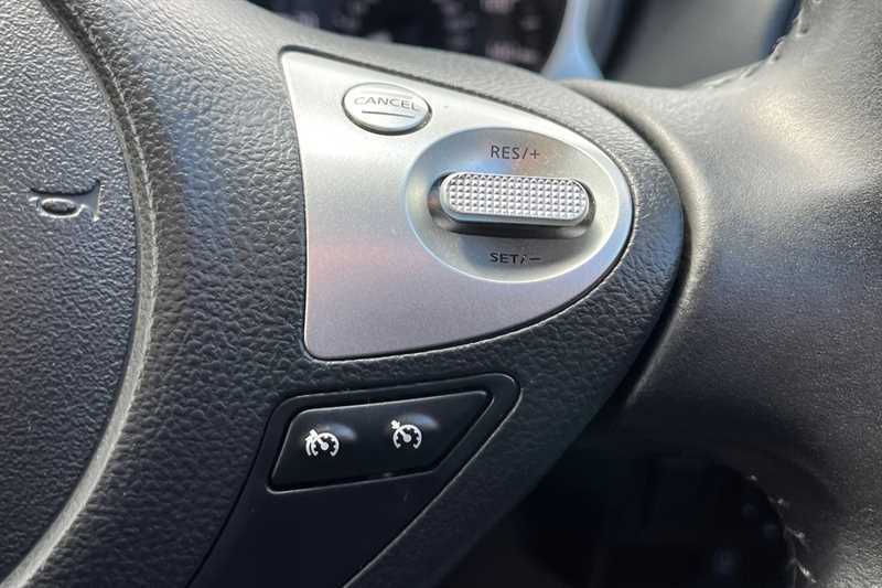Nissan Juke Acenta Black #22