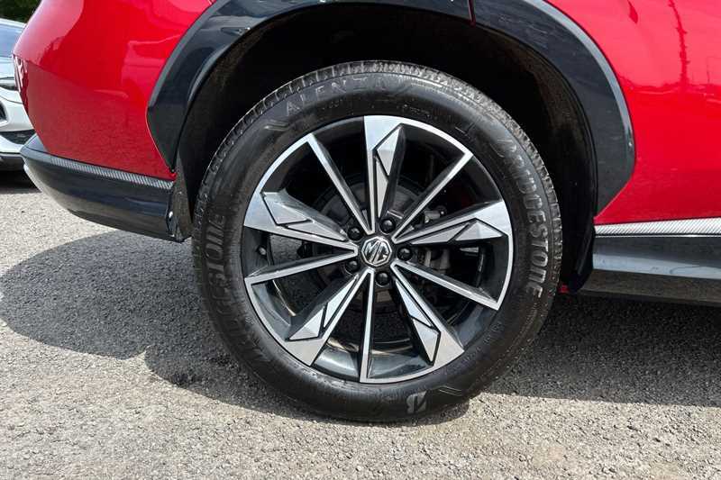MG HS 1.5 T-gdi Trophy Suv Dct Euro 6 Ss Red #5