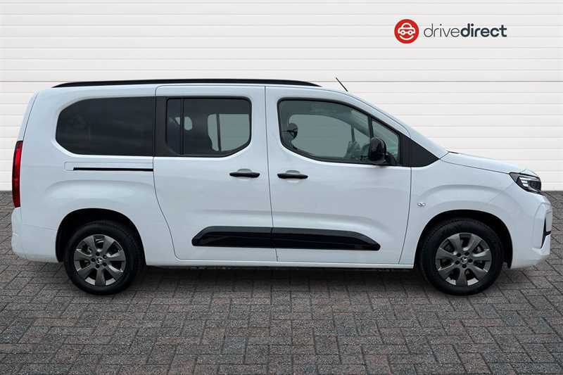 Vauxhall Combo-e Life 52Kwh Ultimate XL Mpv 7.4Kw Cha White #2