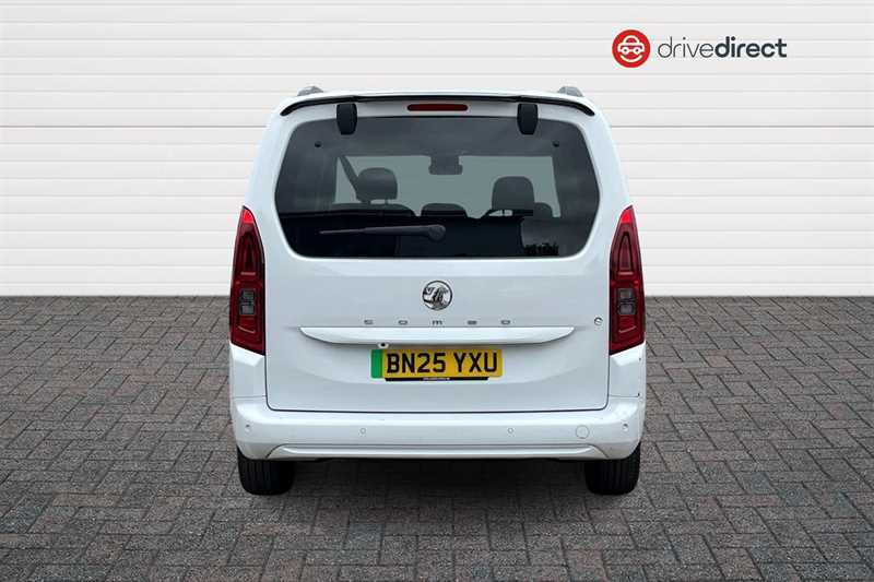 Vauxhall Combo-e Life 52Kwh Ultimate XL Mpv 7.4Kw Cha White #4