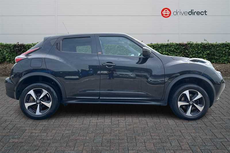 Nissan Juke 1.6 Bose Personal Edition Suv Eu Black #2