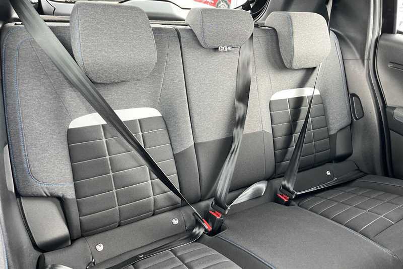 Citroen C3 1.2 Turbo Plus Euro 6 Ss #24