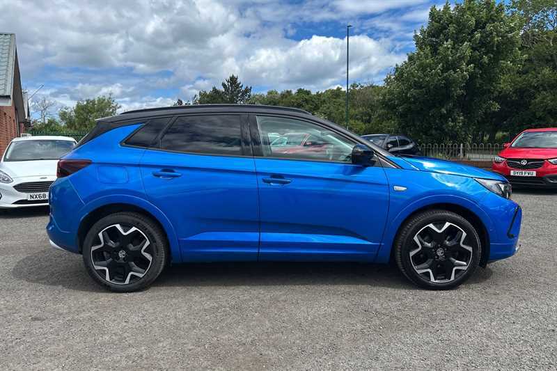 Vauxhall Grandland Grandland 1.2 Turbo Ultimate Hatchback Blue #3