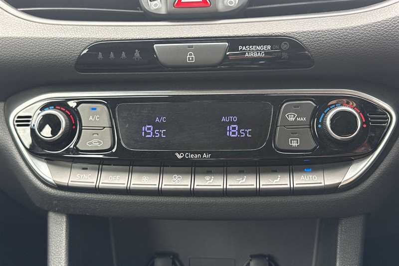 Hyundai I30 1.6 Crdi Premium Grey #15