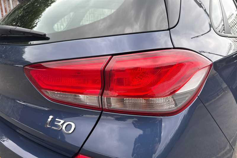 Hyundai I30 1.6 Crdi Premium Grey #32