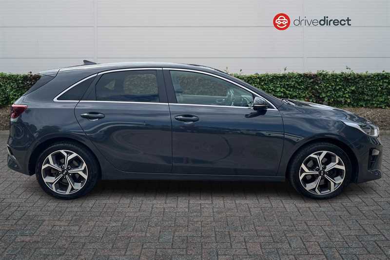 Kia Ceed 1.6 Crdi 3 Hatchback Euro 6 Ss AP19OYH  #2
