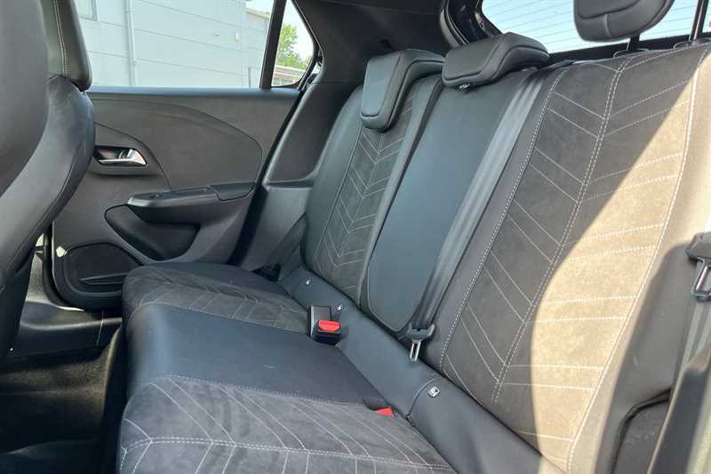 Vauxhall Corsa-e 100Kw Ultimate 50Kwh 11Kw Charge YF23WBE White #24