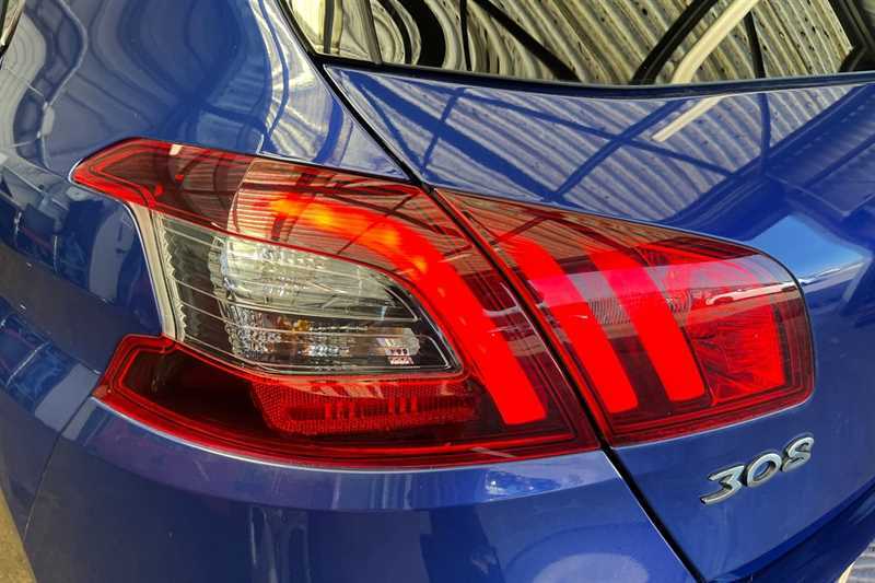 Peugeot 308 Blue Hdi Ss Sw Active White #31