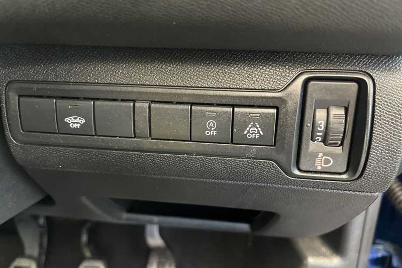 Peugeot 308 Blue Hdi Ss Sw Active White #36