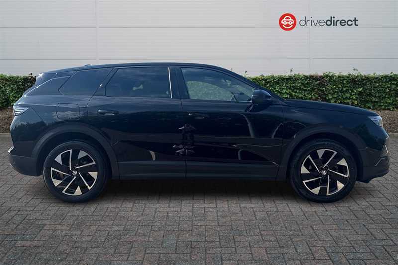 Vauxhall Grandland 1.2 Ultimate Suv Hybrid E-dct Euro 6 S Black #2
