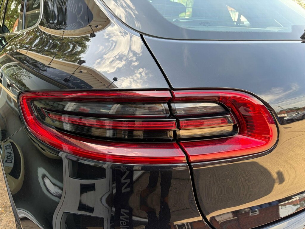 Porsche Macan 3.0 D S Pdk 258 Bhp Euro 6 Black #17