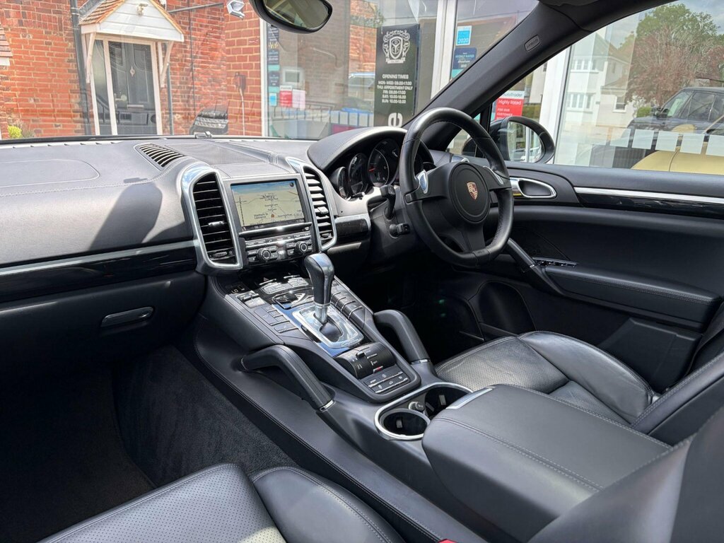 Porsche Cayenne D V6 Tiptronic White #8