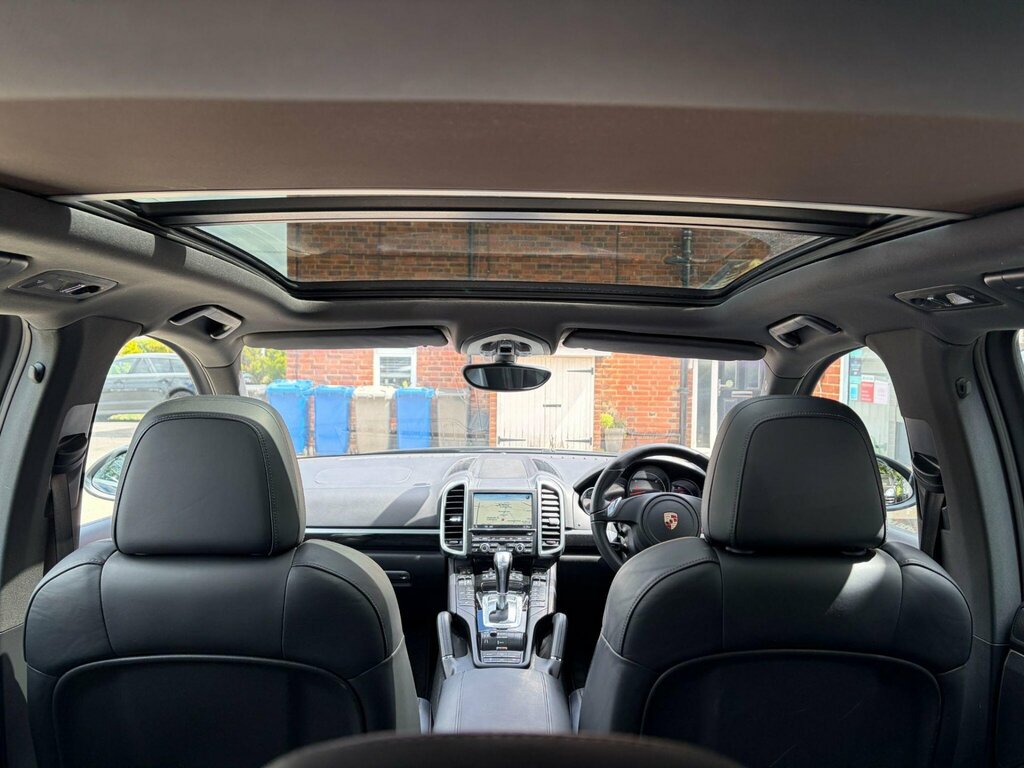 Porsche Cayenne D V6 Tiptronic White #10