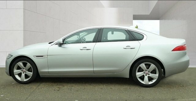 Jaguar XF 2.0D Portfolio Saloon Euro 6 S S Silver #5