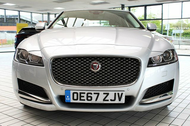 Jaguar XF 2.0D Portfolio Saloon Euro 6 S S Silver #5