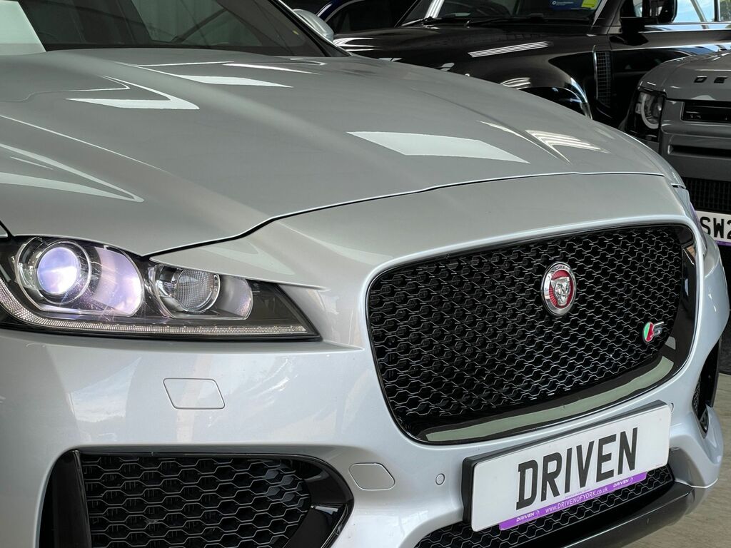 Jaguar F-Pace Diesel OY68XMV Silver #3