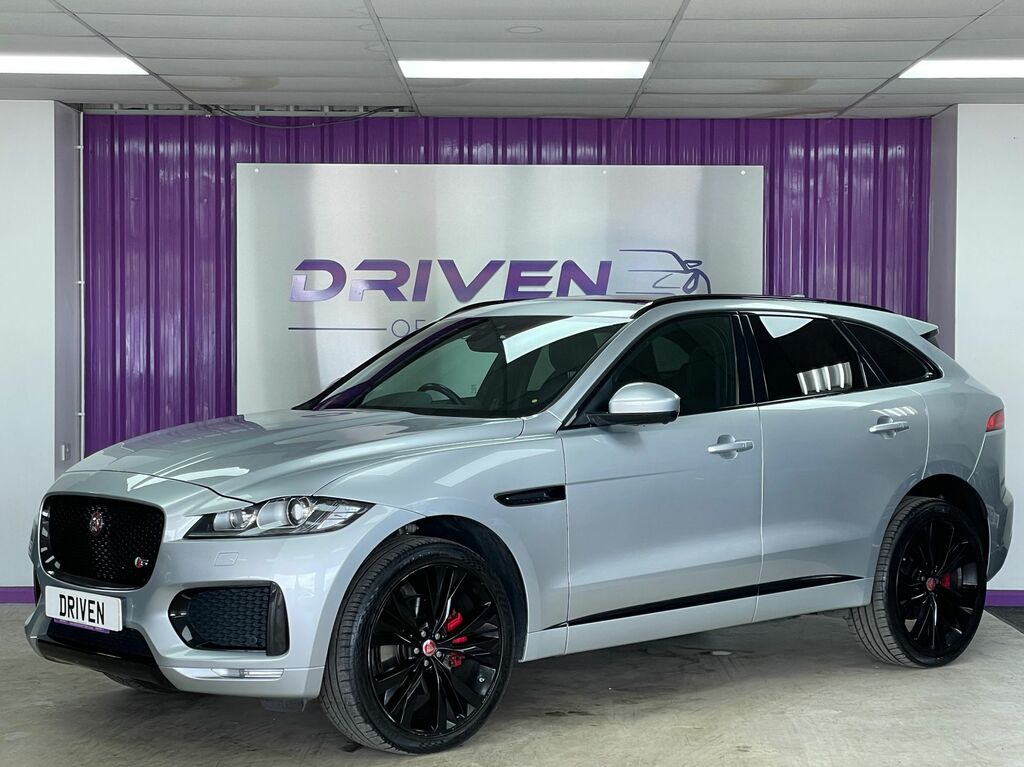 Jaguar F-Pace Diesel Silver