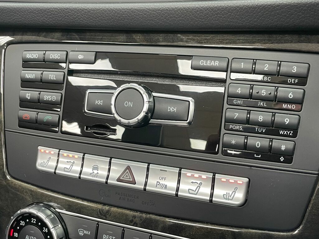 Mercedes-Benz SL Class Black #40