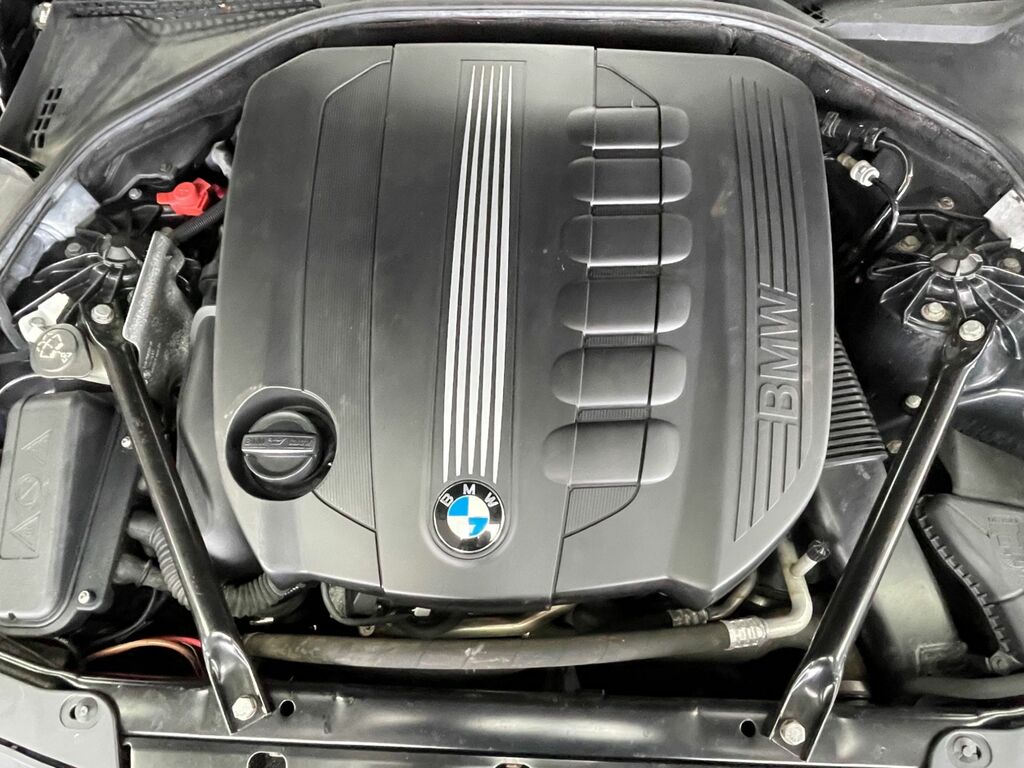 BMW 5 Series 2.0 520D Se 181 Bhp Silver #17