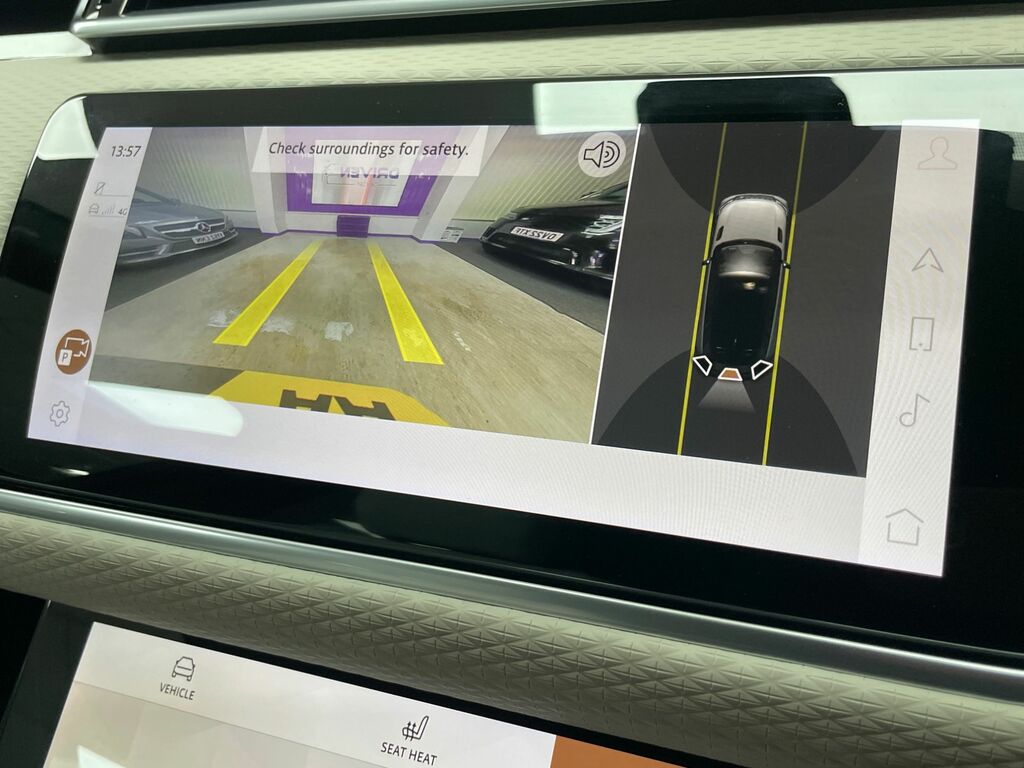Land Rover Range Rover Velar R-dynamic Se Red #40