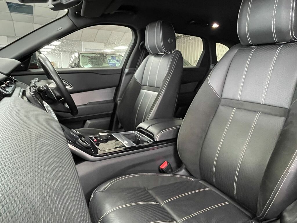 Land Rover Range Rover Velar R-dynamic Black #25