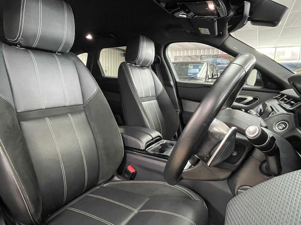 Land Rover Range Rover Velar R-dynamic Black #18