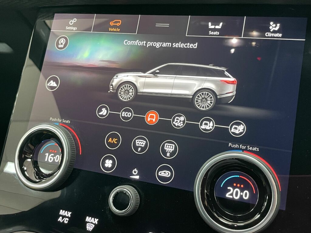 Land Rover Range Rover Velar R-dynamic Black #42