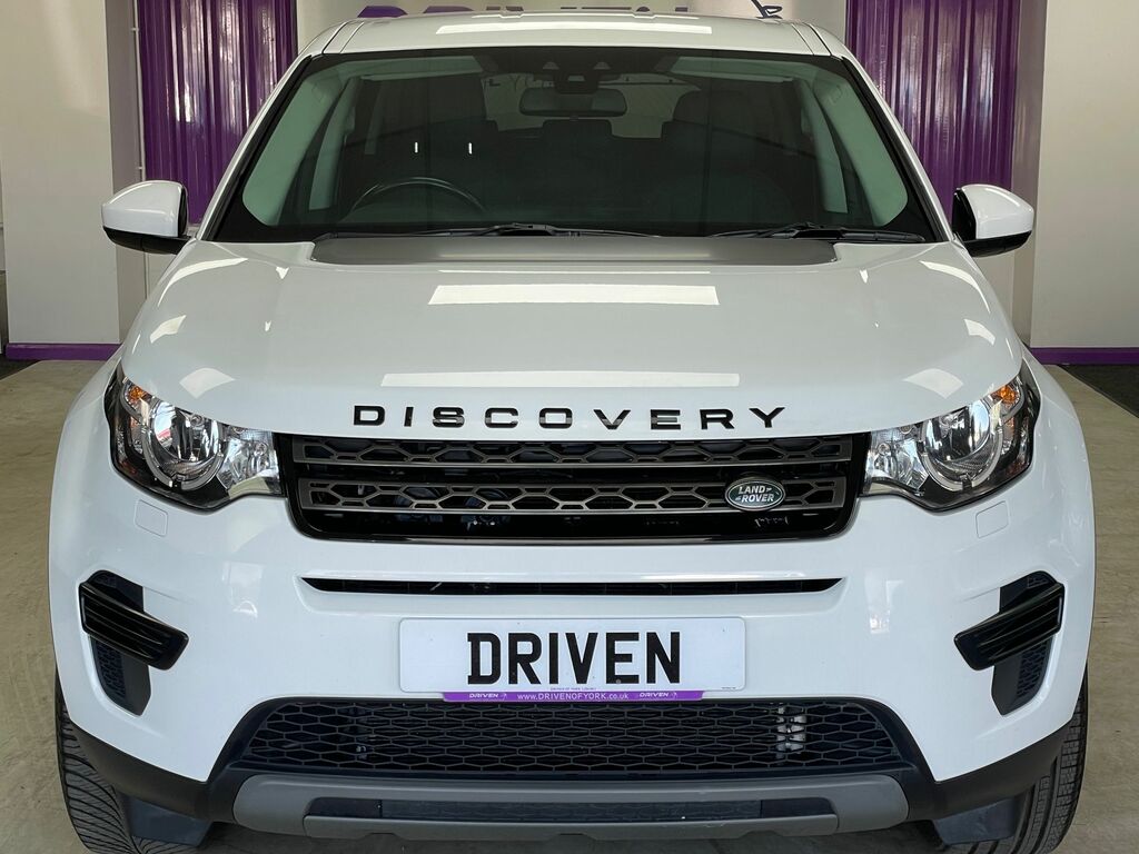 Land Rover Discovery Sport Diesel White #5