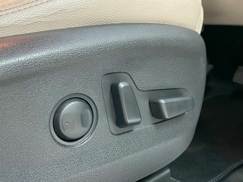 Hyundai Tucson Crdi Se Nav White #21