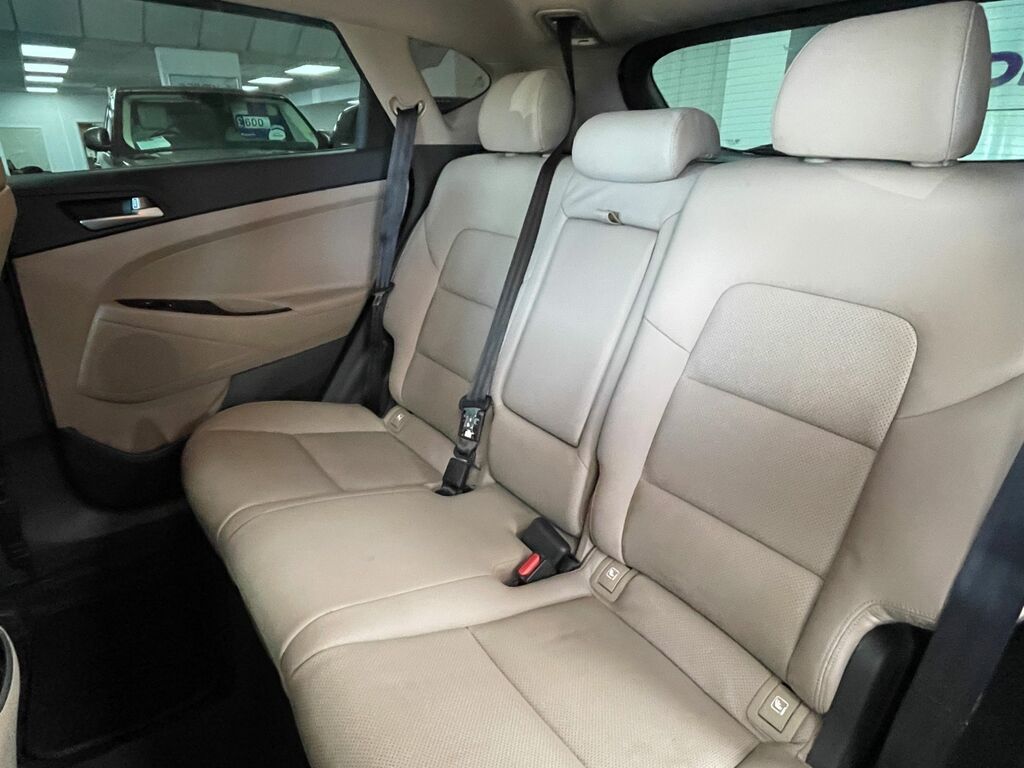 Hyundai Tucson Crdi Se Nav White #24